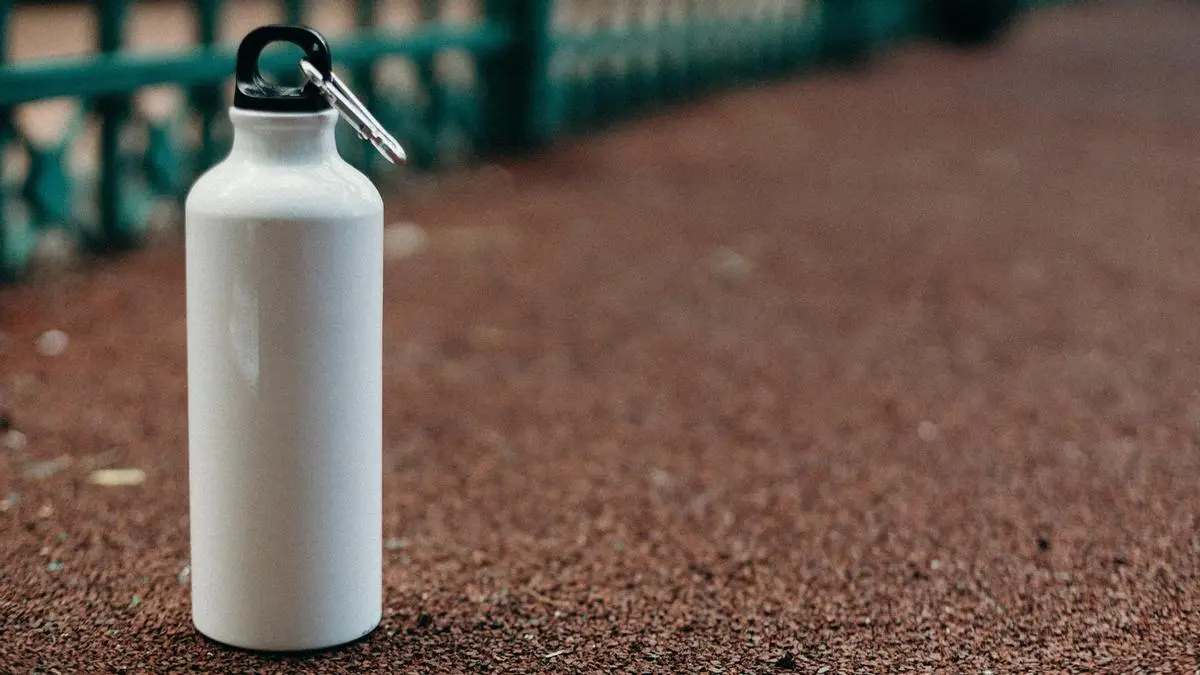 como limpiar un termo de cafe - Cómo quitar las manchas de café de un termo