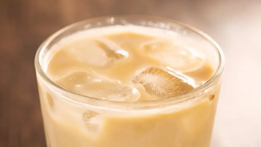 receta cafe con leche y hielo - Cómo se le llama al café con hielo y leche