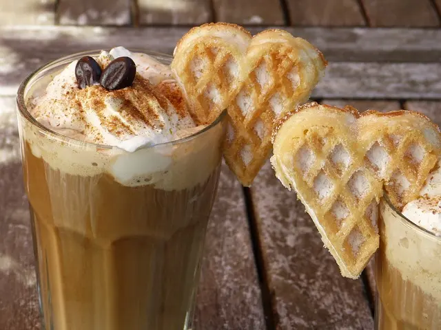 cafe frio con leche de almendras - Cuántas calorías tiene un café frío con leche de almendras