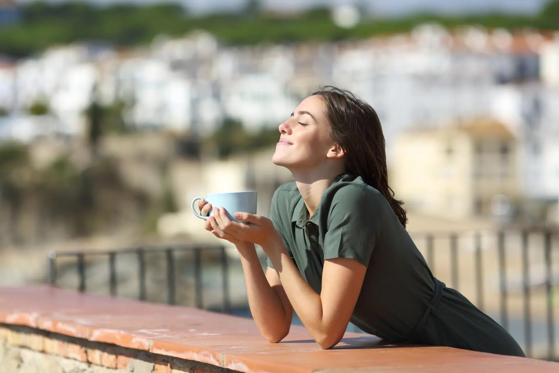 taza cafe para llevar - Cuántas tazas de café al día son demasiadas Según los expertos