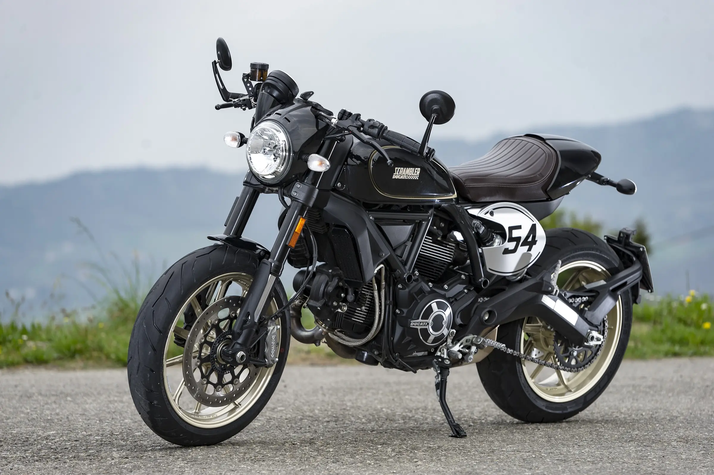 Ducati Scrambler Cafe Racer: La combinación perfecta entre estilo y potencia - Cuánto pesa la Ducati Scrambler 400 ducati scrambler cafe racer - Cuánto pesa la Ducati Scrambler 400