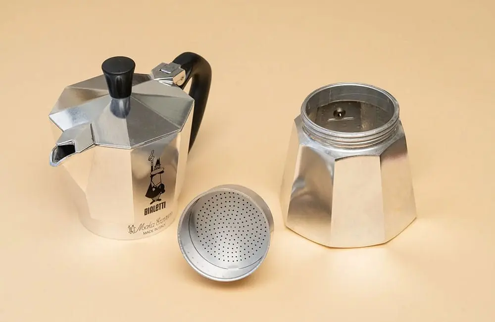 cafetera italiana nueva no sube el café - Cuánto tiempo hay que dejar la cafetera italiana