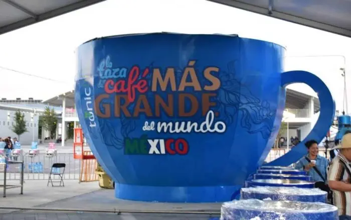 la taza de café más grande del mundo - Dónde está ubicada la taza de café más grande del mundo