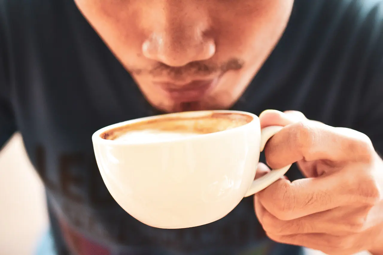 café y absorción de calcio - Que ayuda a fijar el calcio en los huesos