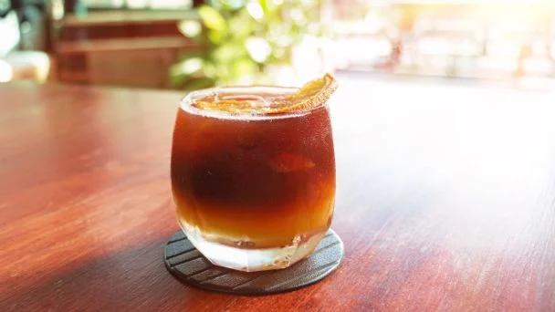 Café con tequila: una combinación perfecta para disfrutar y beneficiarte - Qué beneficio tiene tomar tequila café con tequila para que sirve - Qué beneficio tiene tomar tequila