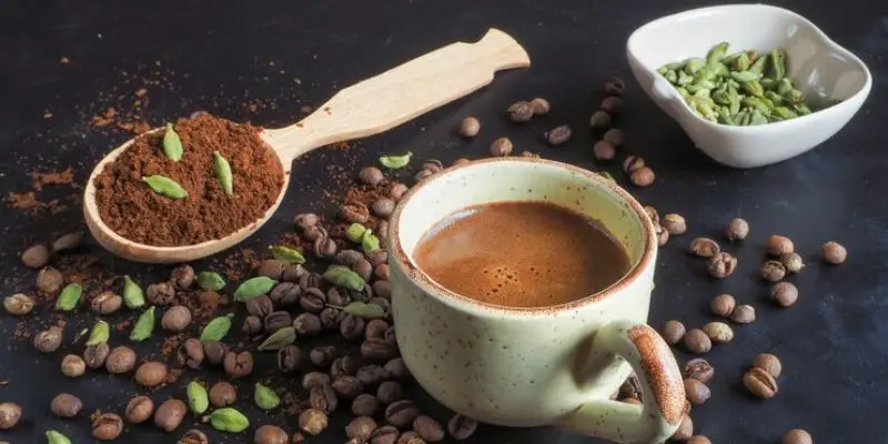 beneficios del cardamomo en el cafe - Qué efectos produce el cardamomo