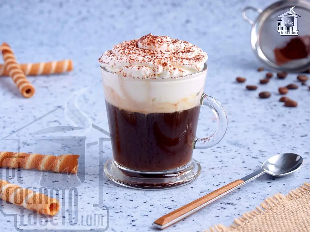 Café con nata líquida: una deliciosa combinación para los amantes del café - Qué es la nata líquida en Estados Unidos cafe con nata liquida - Qué es la nata líquida en Estados Unidos