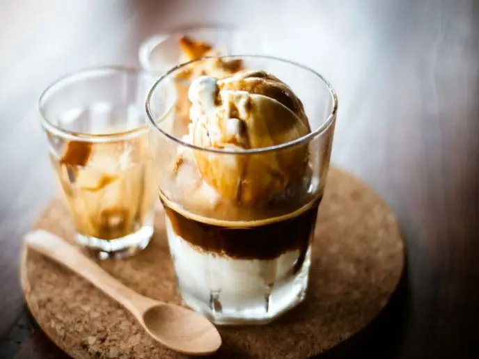 Café Espresso con Helado de Vainilla: El Perfecto Maridaje de Sabores - Qué es un blanco y negro cafe espresso con helado de vainilla - Qué es un blanco y negro