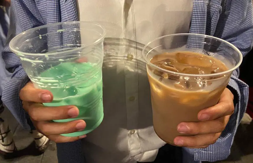 Lumumba Café: El cóctel dulce que conquistó España - Qué es vaca verde lumumba cafe - Qué es vaca verde