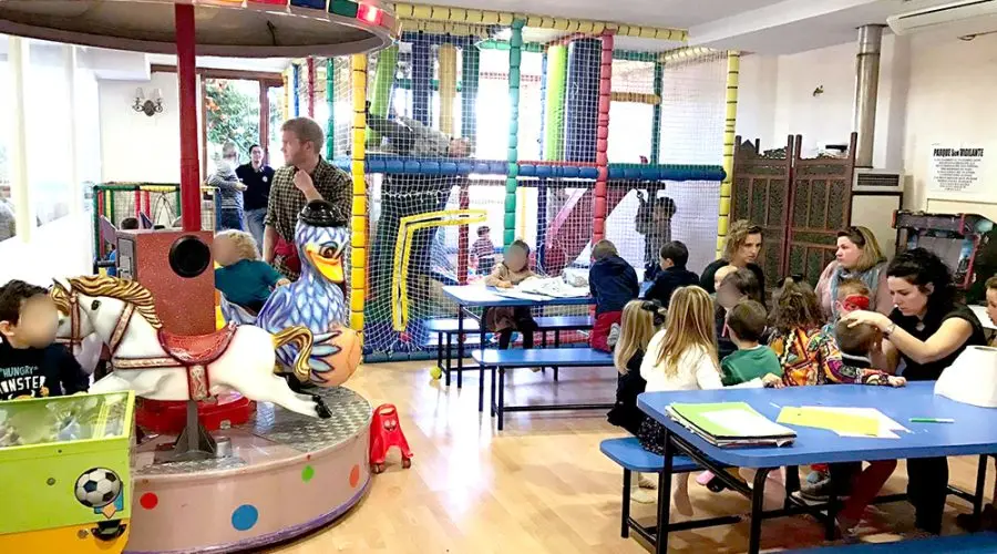 Café con niños en Granada: una experiencia única para disfrutar en familia - Qué hacer en Granada este fin de semana gratis café con niños granada - Qué hacer en Granada este fin de semana gratis