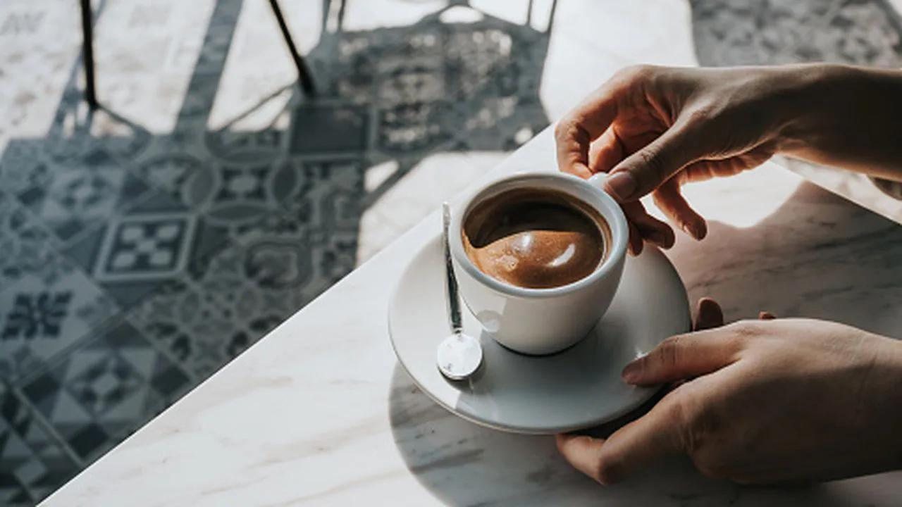 ¿Puedo tomar café antes de una cirugía? - Que no se puede hacer antes de una anestesia general puedo tomar cafe antes de una cirugia - Que no se puede hacer antes de una anestesia general