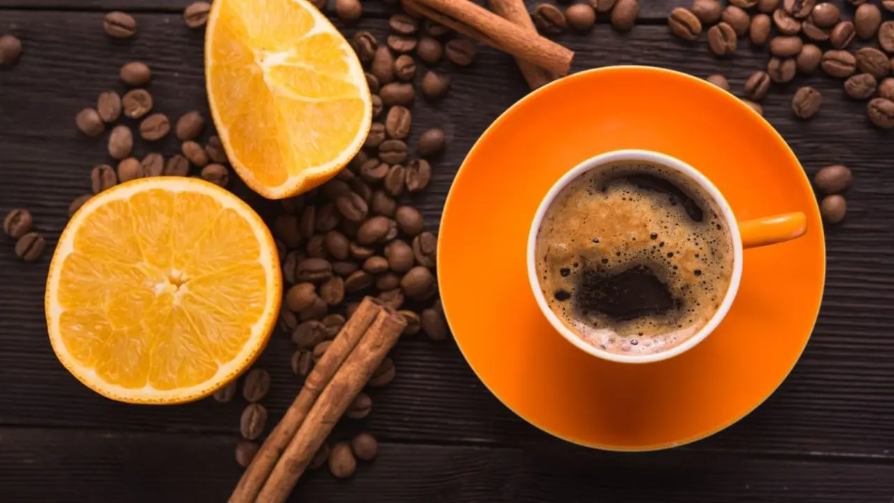 café y naranja - Qué pasa si tomo café y naranja