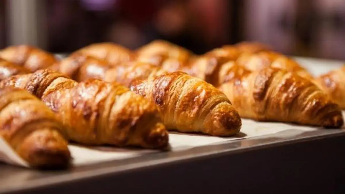 Croissant con fokin cafe: Una deliciosa combinación para los amantes del café - Qué significa el término francés croissant croissant con fokin cafe - Qué significa el término francés croissant