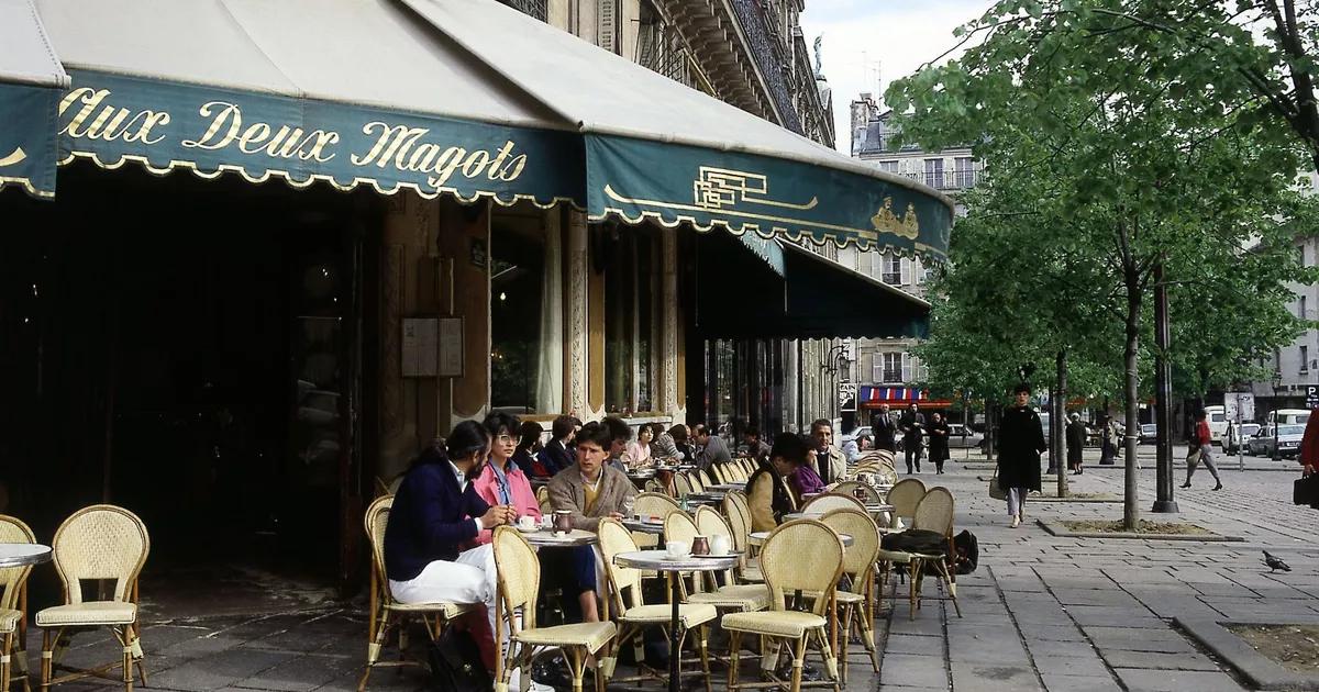 Café Littéraire: Un lugar de encuentro para amantes de la literatura - Qui allait aux Deux Magots café littéraire - Qui allait aux Deux Magots